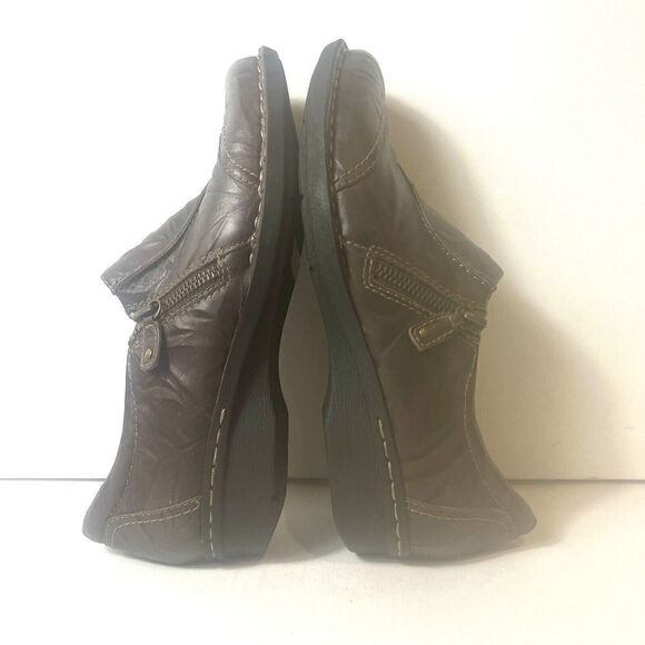 Clarks bendables Shoe Women 8.5M Dark Brown Leather Comfort Casual Slip On Flats - Picture 5 of 11